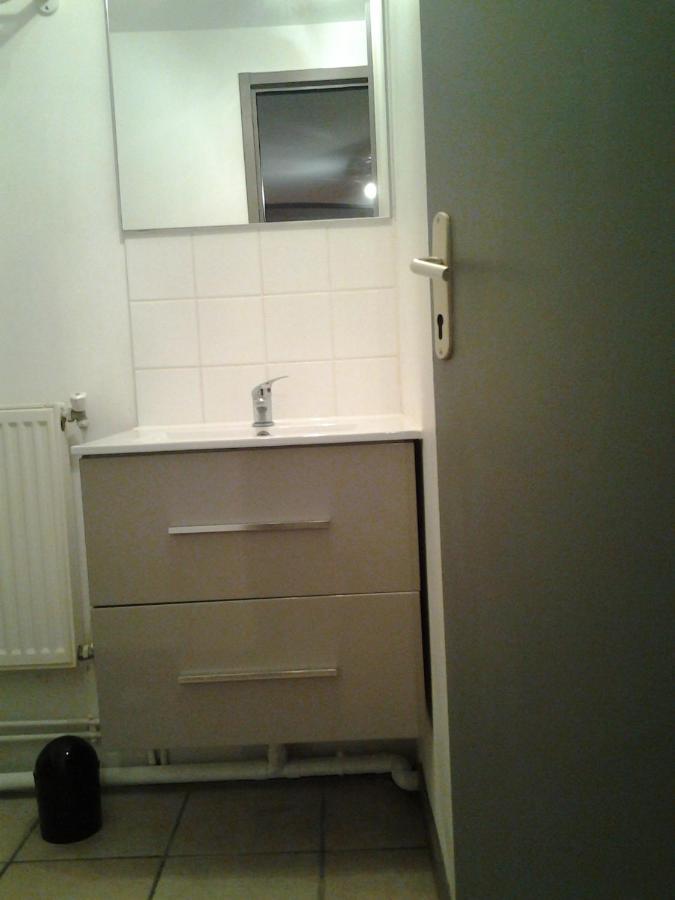 לה רושל Appartement T3 Tout Confort En Duplex A 20Mn A Pied Du Centre-Ville Avec Tv Et Wifi מראה חיצוני תמונה